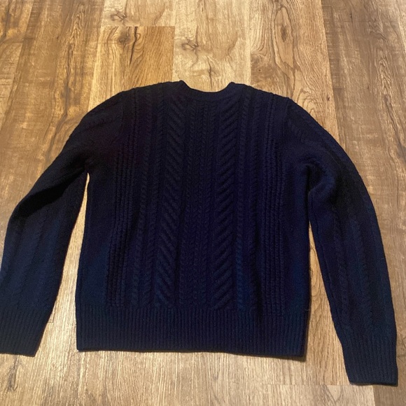 J. Crew 100% Wool Cable Knit Sweater S NWT - Picture 3 of 4